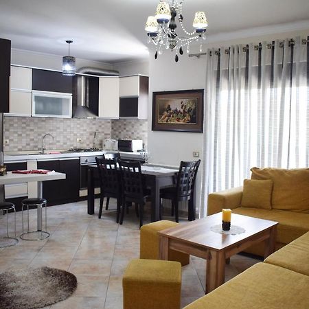 New Apartment Zoe Shkodër Dış mekan fotoğraf