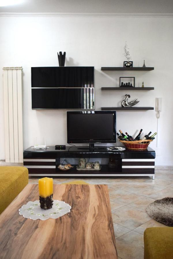 New Apartment Zoe Shkodër Dış mekan fotoğraf